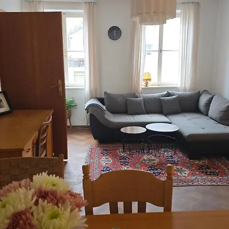 Historic Merchant House - History & Modernity